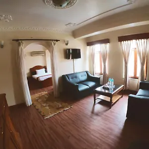 Bodhiz Катманду